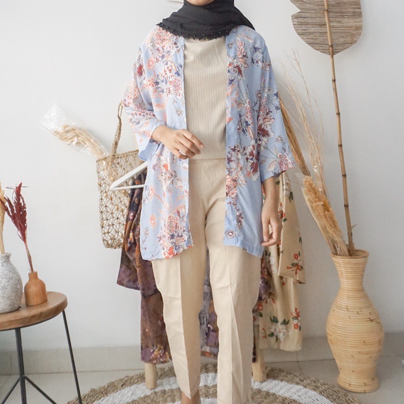 OUTER BUNGA / CARDIGAN BUNGA / BAJU PANTAI / OUTFIT PANTAI / OUTER FLORAL