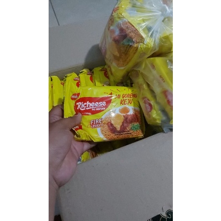 

mie richeese level 0