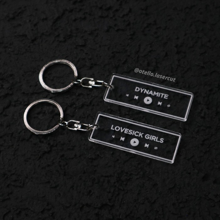 Custom Gantungan Kunci Label Spotify Judul Lagu Penyanyi Artist Keychain Acrylic Song Ganci Akrilik