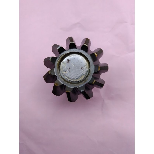 Pinion gear 11 T/gigi gear box maju mundur motor roda tiga Kaisar Happy Tossa dll