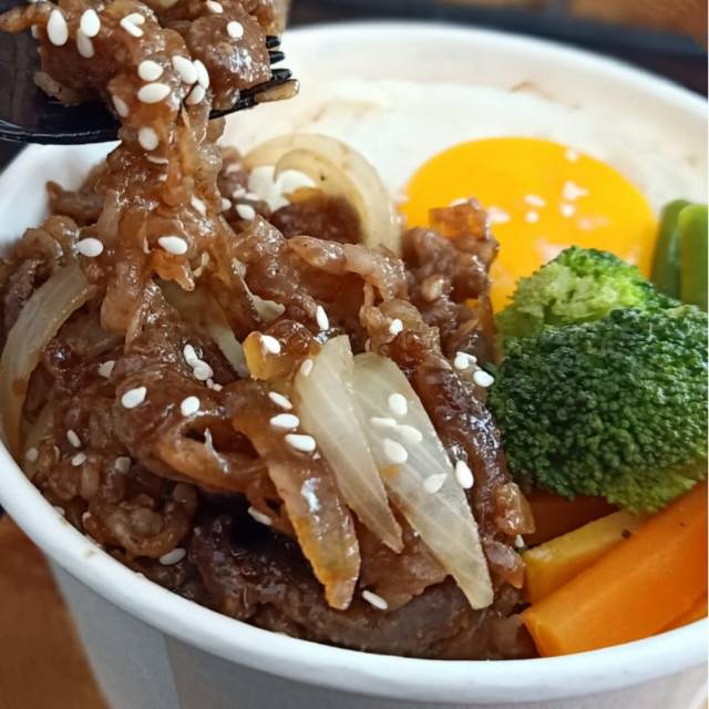 

Rice Bowl Beef Blackpepper