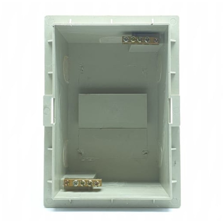 Presto 3804 Bok Mcb 4 Group Inbow Terminal Kuningan / Kotak Mcb / Box Mcb / Fuse Box