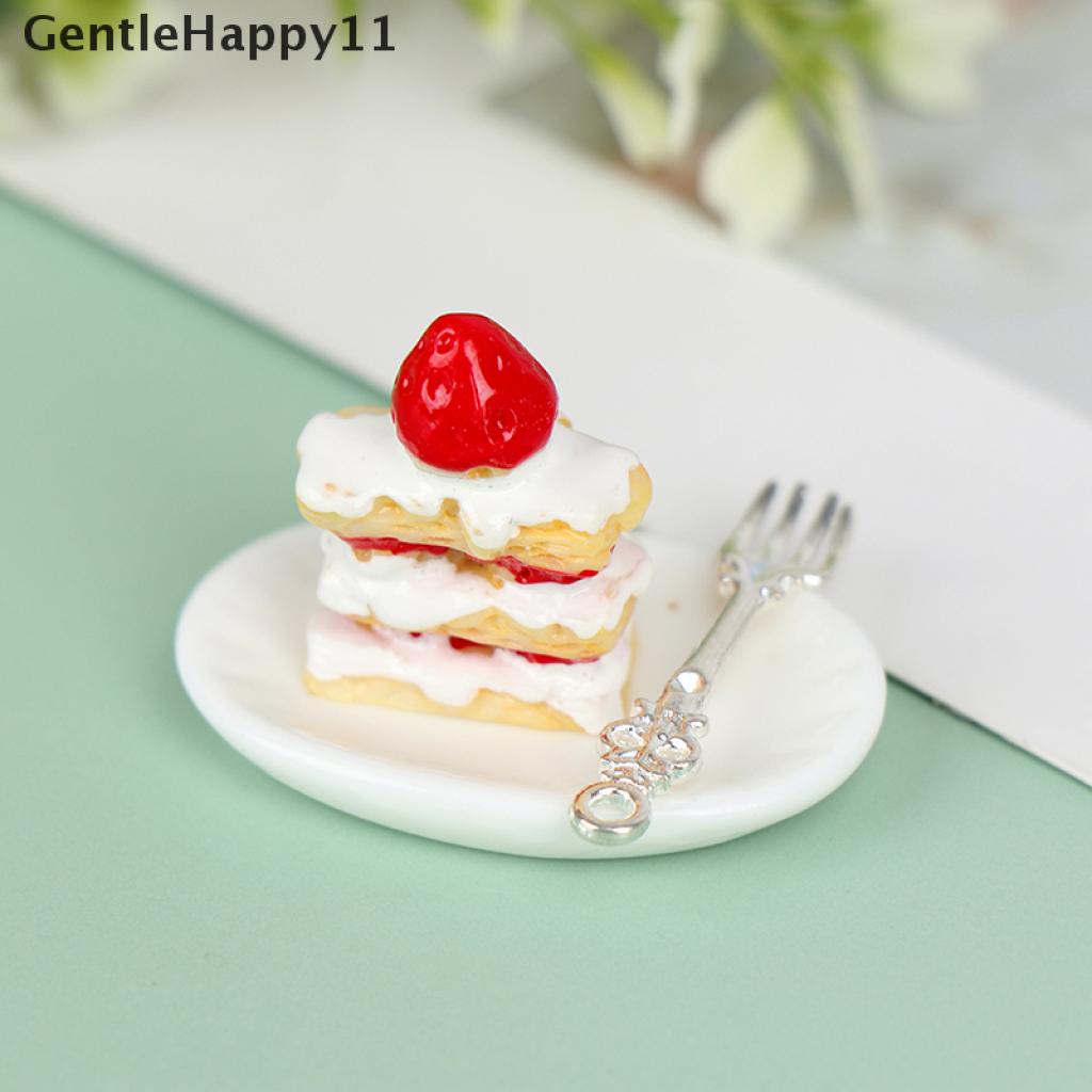 Gentlehappy 1 Set Mainan Miniatur Piring Kue Strawberry + Garpu Skala 1: 12 Untuk Dekorasi Dapur Rumah Boneka