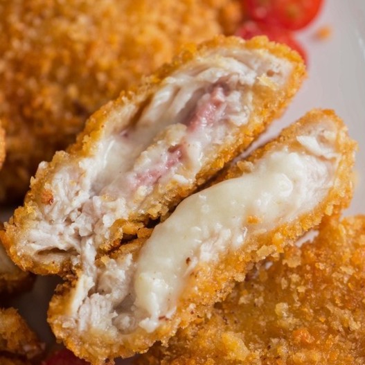 Chicken Cordon Bleu Roku Bento isi 3 Pcs Frozen Nugget Katsu isi Keju dan Smoked Beef Menu Lauk Bekal Praktis