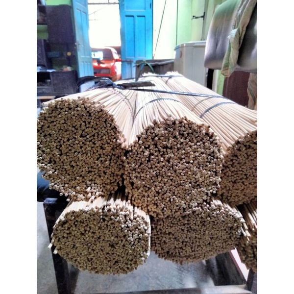 jeruji sangkar burung/ruji bambu semi kulitan untuk sangkar 2.5mm panjang 70cm isi 1000