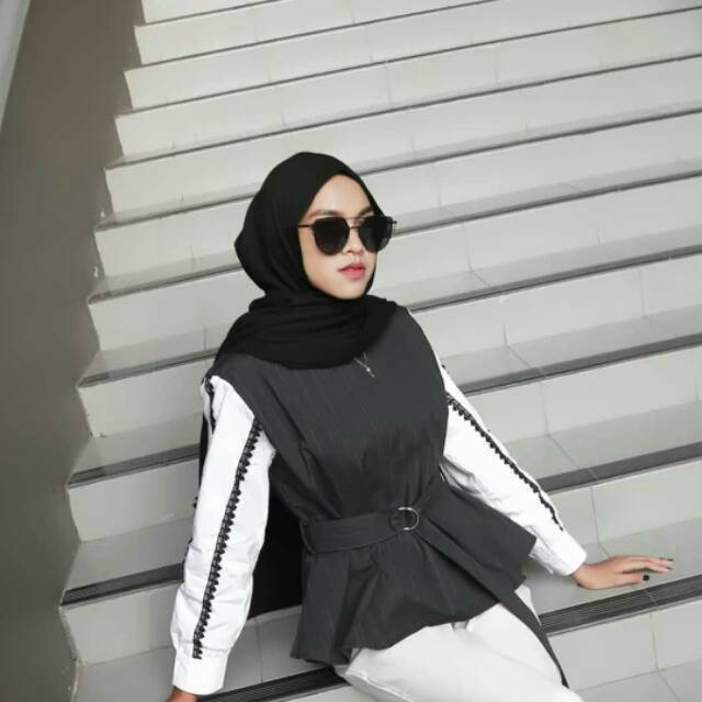 Blouse Korean Black & White #8160