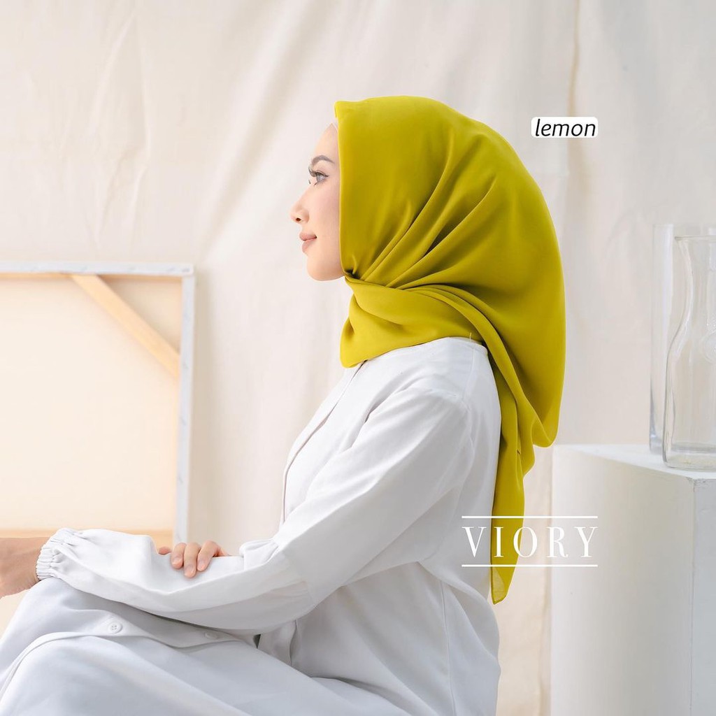 Jilbab Square (segi empat) premium jahit tepi