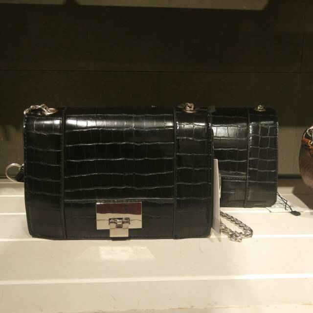 Stradivarius sling bag croco basic