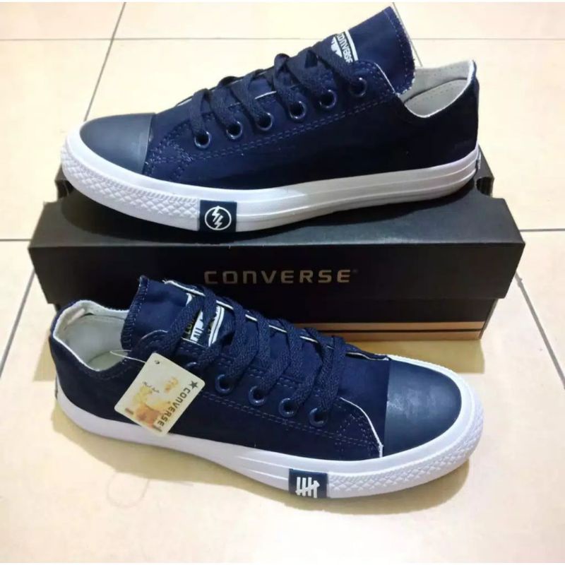 Jual Converse All Star Chuck Taylor Sepatu Sneakers Sepatu Converse