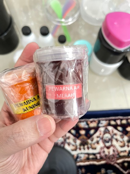 Pewarna Kosmetik Dan Softener Non Food Larut Dalam Air