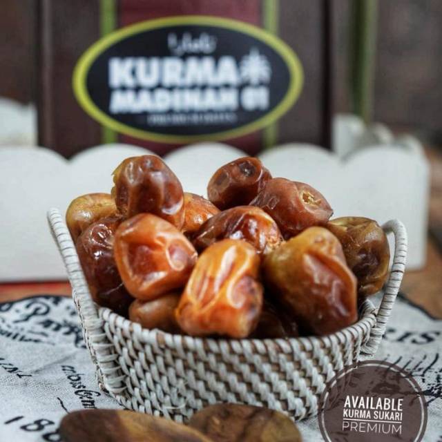 

Kurma Sukari Madinah 01 kualitas Premium 1 Kg