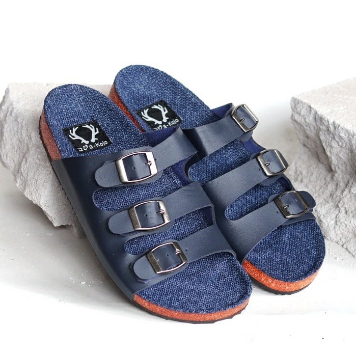 KENICHIY|Sandal Pria Trendy Asli Original Distro Bahan Kanvas Sendal Casual Pria Terbaru Main Gaya Laki Laki