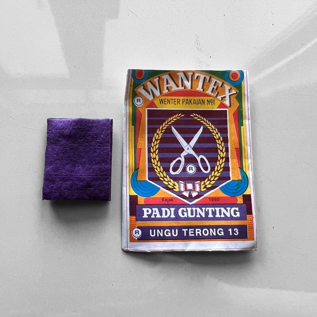 

Wantex Ungu Terong Padi Gunting Wenter Pewarna Warna Warni Tie Dye Baju Sumbo Sumba Kain Cotton Satuan Eceran Jumputan Art Celup Wentek Serbuk Coloring Color Jumput Craft Crafting Kerajinan Jeans Sepatu Jaket Sweater Bahan Seni Grosir Prakarya Malang