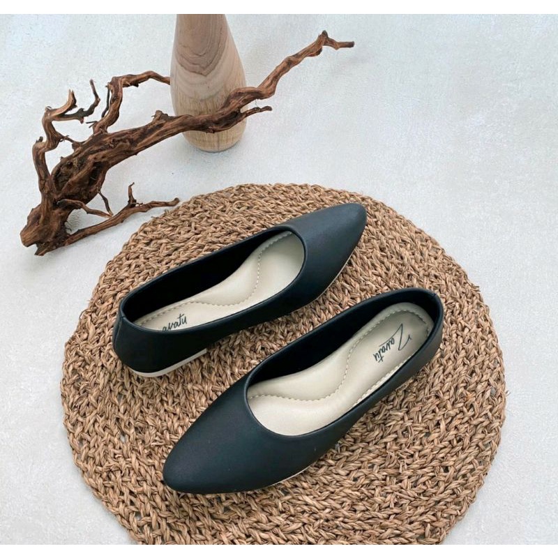 Flatshoes Big Size 41-45 / Sepatu Flat Balet Kulit JUMBO Sepatu Teplek Hitam, 41