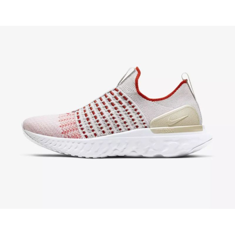 nike men's react phantom run flyknit 2