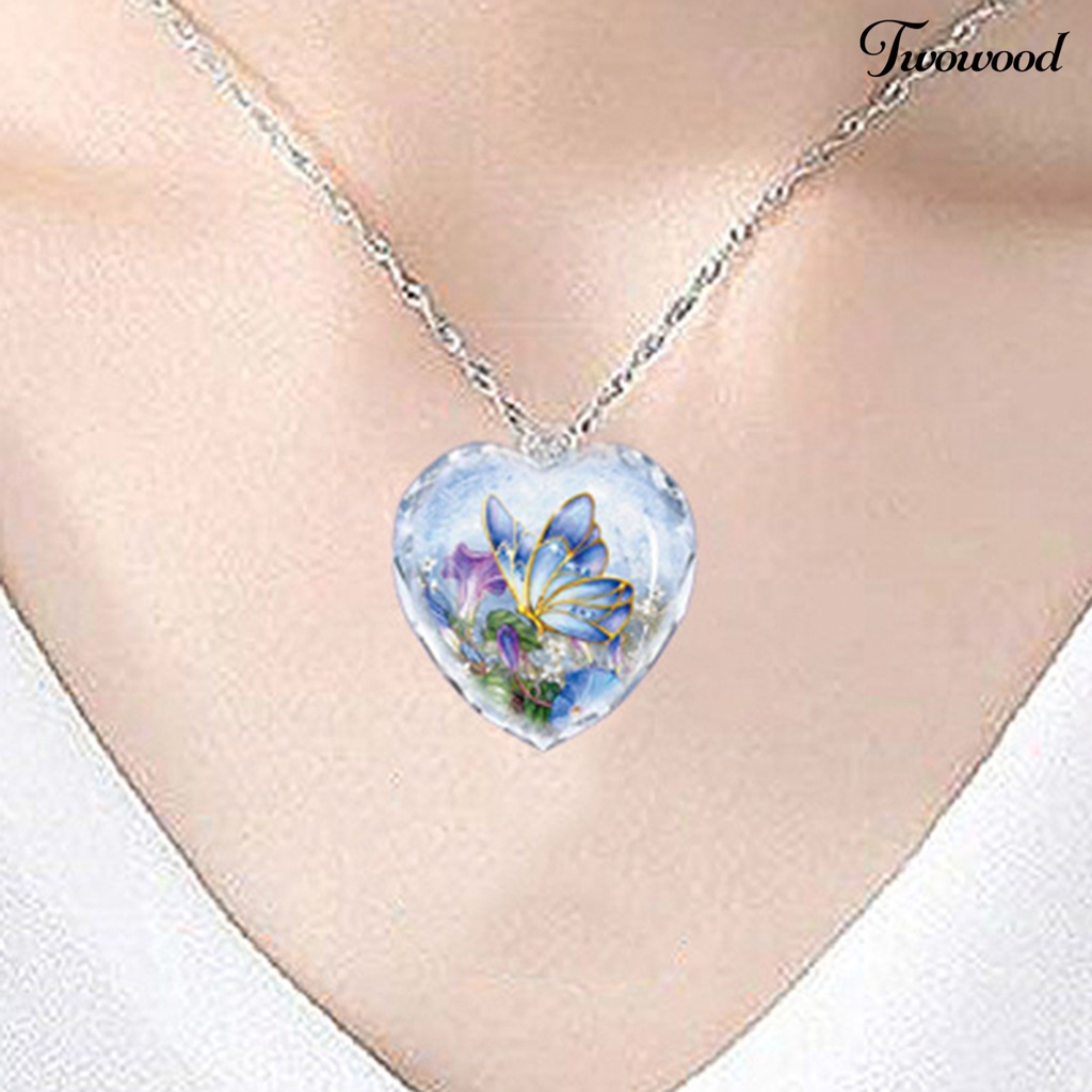 Kalung Liontin Butterfly Hati Bahan Alloy Untuk Wanita