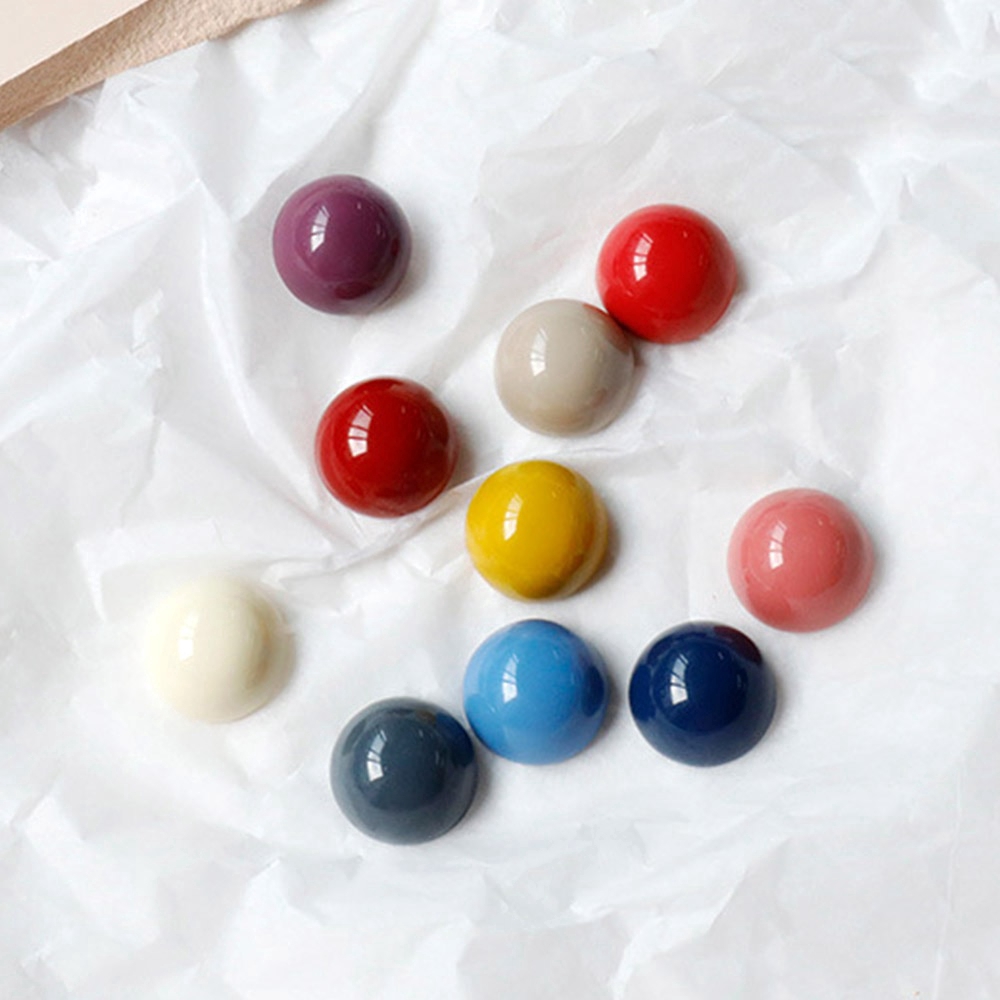 Anting Klip Tanpa Tindik Bentuk Bulat Bahan Resin Untuk Wanita