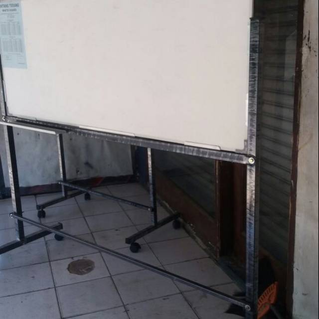 

Papan tulis bintang terang uk 60x120 standing roda