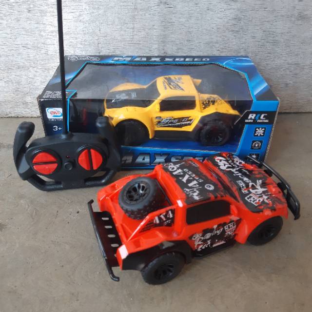 RC Car Model Offroad - Mainan Mobil Jeep Remote Control Anak Edukatif