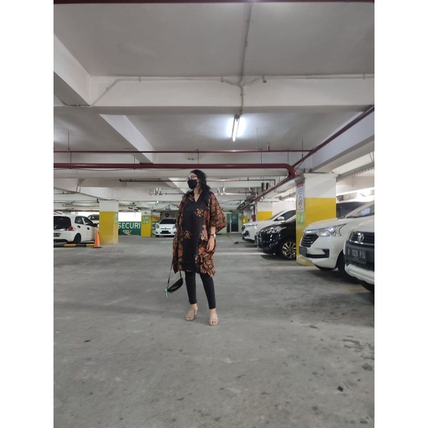 TanahDjawa - ATASAN BATIK WANITA TUNIK BLUS LD 130 batik Cap Kombinasi Tulis Warna Sogan Bahan Satin