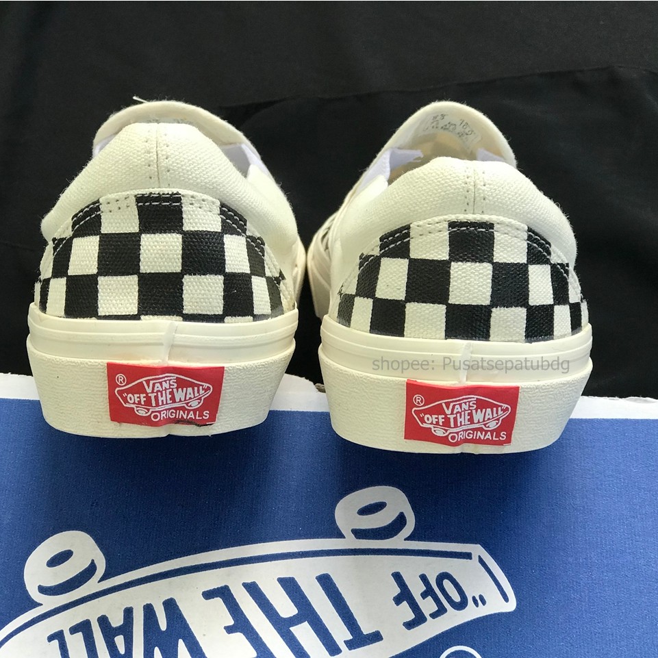 TERLARIS VANS SLIP ON OG CHECKERBOARD OFF WHITE BLACK