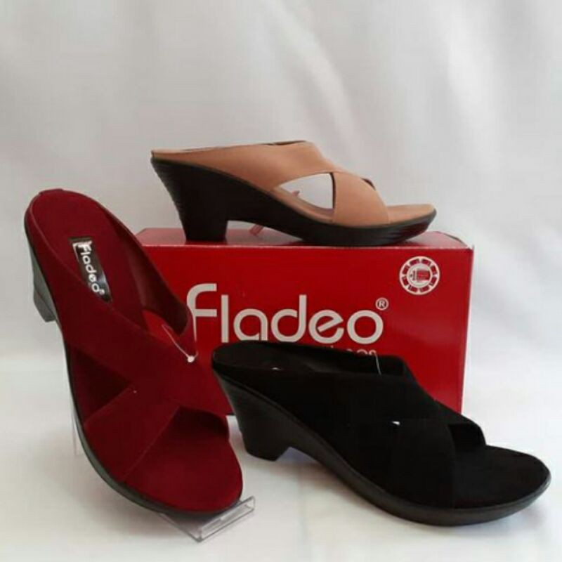 SANDAL SLOP FLADEO WANITA