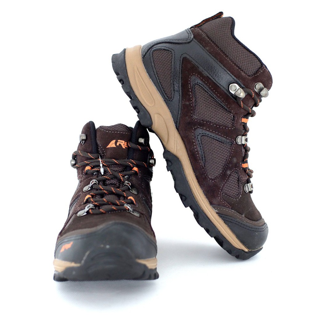 Sepatu Gunung Outdoor REI Blacksmith Shoes Arei Outdoorgear