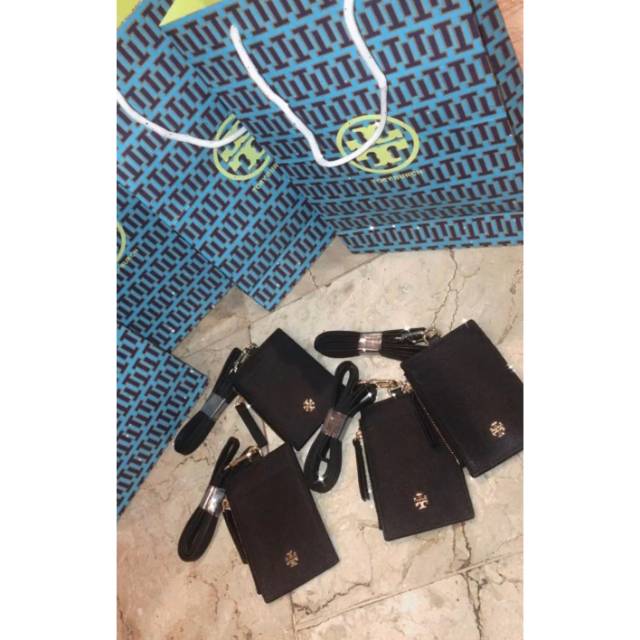 

Tory Burch emerson saffiano id kartu tempat Lanyard card case original authentic asli hitam black