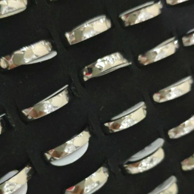 Cincin titanium isi 36pcs model keramik