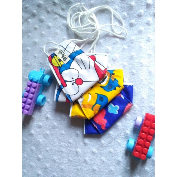 MASKER ANAK MASKER KAIN 4D 3 PLY/LAPIS PLUS SLOT TISSUE STOPPER