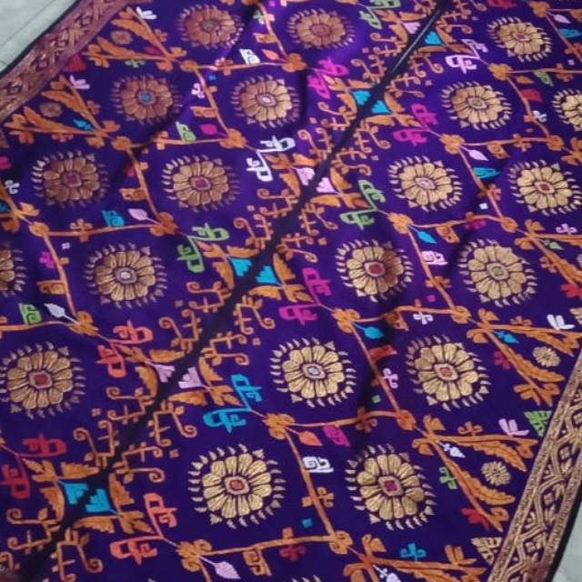 Songket asli bali