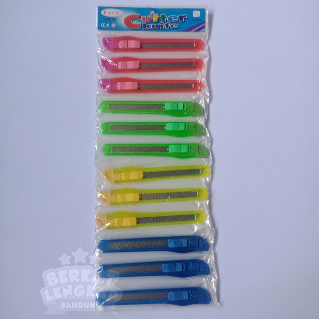 

Pisau Cutter / Pisau Kater / Cutter Knife Kecil Lembar (12 pcs)