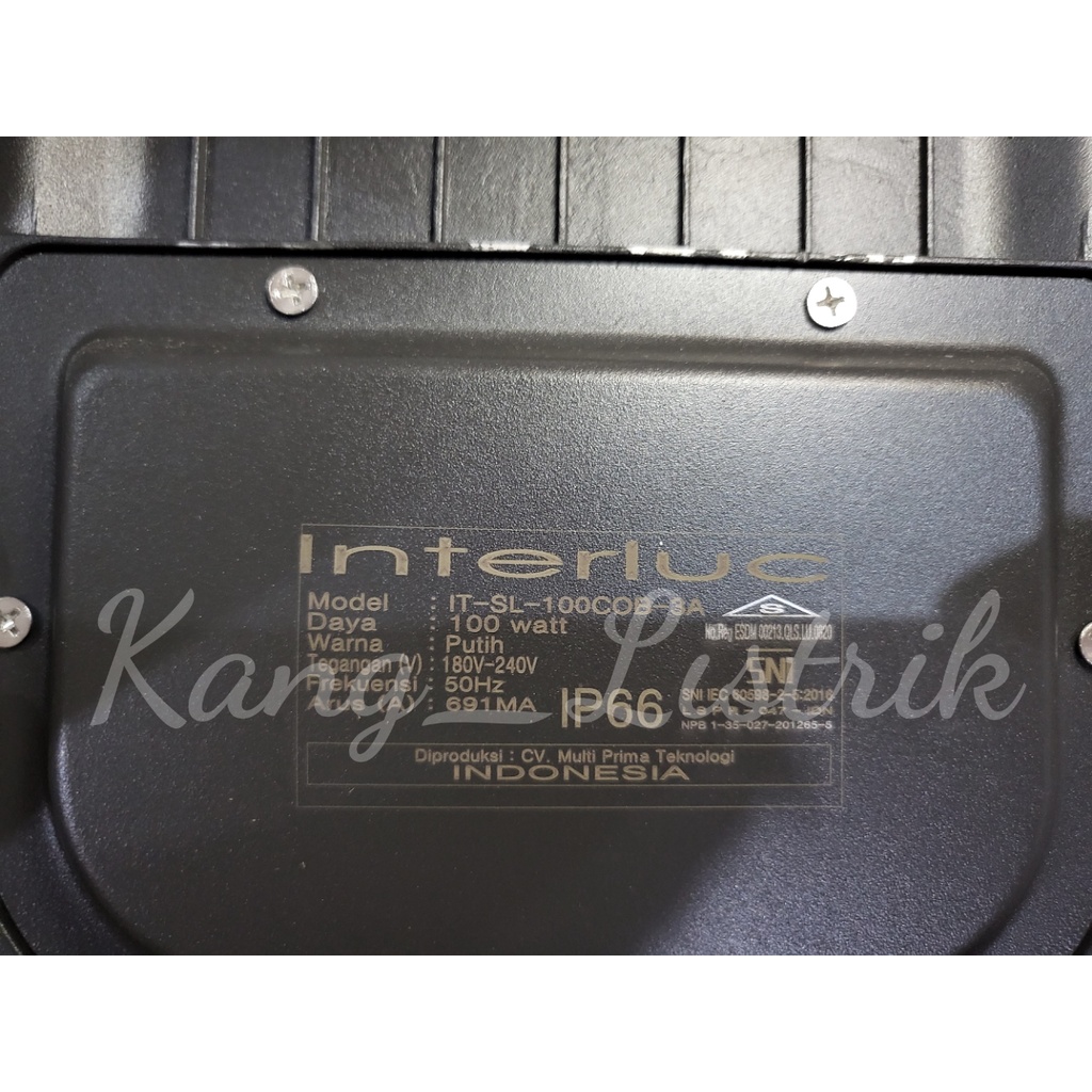 Lampu Jalan Interluc LED 100W / Lampu PJU 100W Cobra Interluc