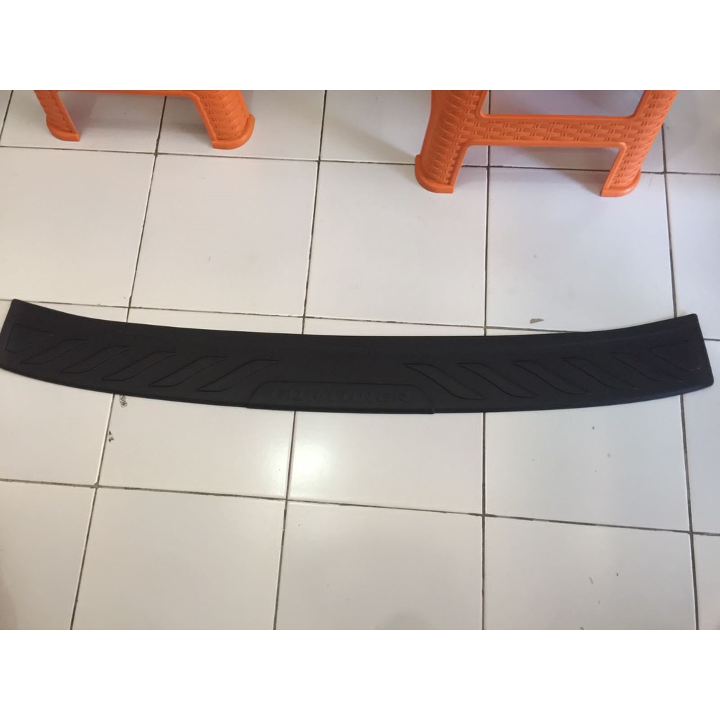 All New Fortuner Sillplate Belakang Hitam JSL / Rear Scuff Plate Black