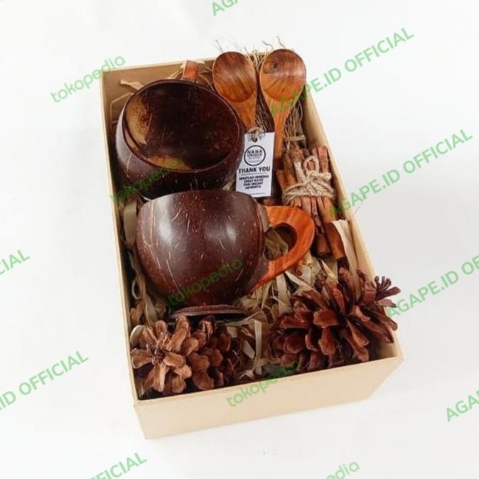 

HAMPERS PARCEL KADO ULANG TAHUN NIKAHAN WEDDING VALENTINE GIFT BOX K