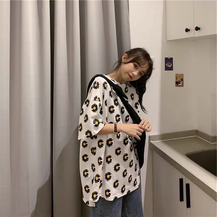 Oversize Tee Tshirt Model Longgar Untuk Wanita Motif Bunga Daisy