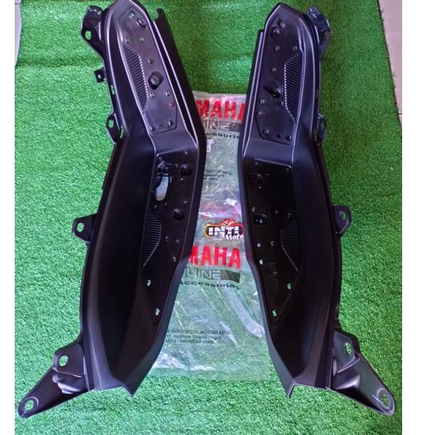Diskon 9RP35 PIJAKAN KAKI NMAX New 2020 2021 ASLI 100% YAMAHA ORI INJAKAN FOOTREST DEPAN KIRI atau K