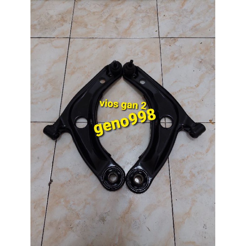 LOWER ARM SAYAP BAWAH VIOS / YARIS ORIGINAL
