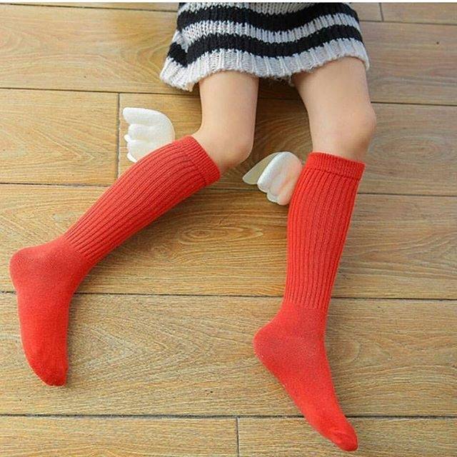 Kaos Kaki Sayap Malaikat Import
