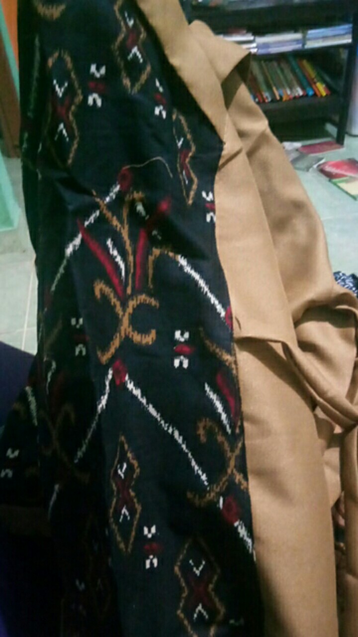 Kenongo Batik Atasan - Batik Wanita Risna Hrb026 Blus Batik Exsclusive Solo M L Xl Xxl Bb 021