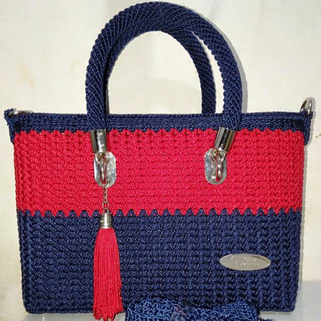 Tas Pesta Rajut