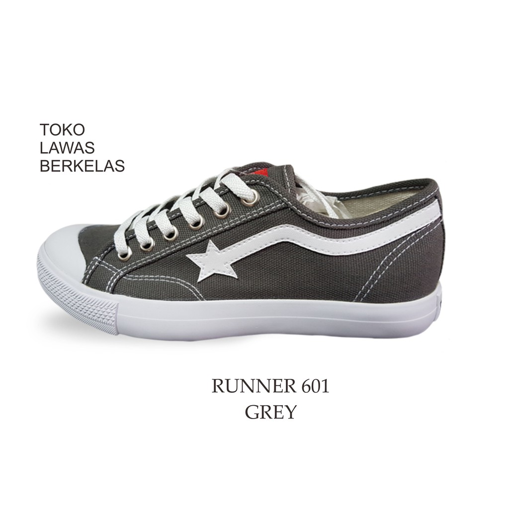 Sepatu Sekolah Kanvas Low Cut – Model Runner 601 Abu, Biru, Hitam