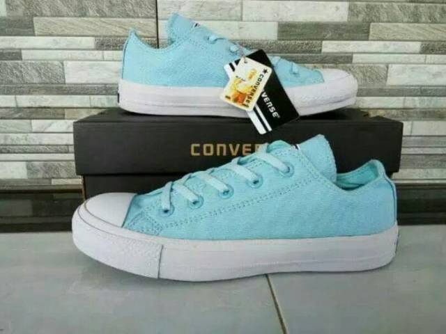 Sepatu Converse Chuck Taylor CT Ice Blue Cewek Cowok Sneakers Keren Murah