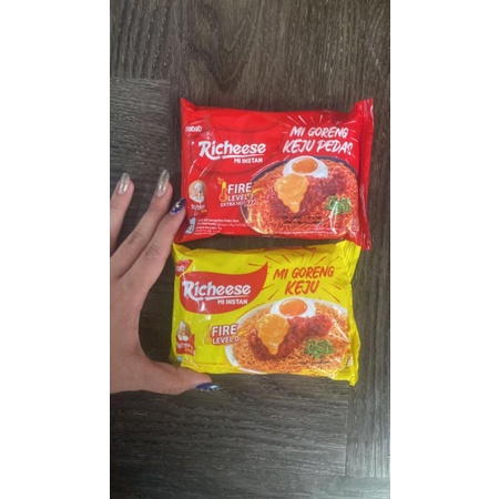 

MIE GORENG RICHEESE