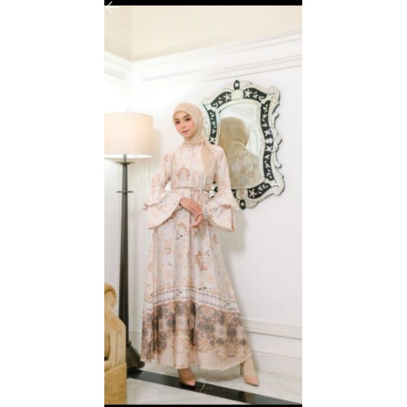 Mahara Dress Diana Restu ivory Bukan Rijec Size L