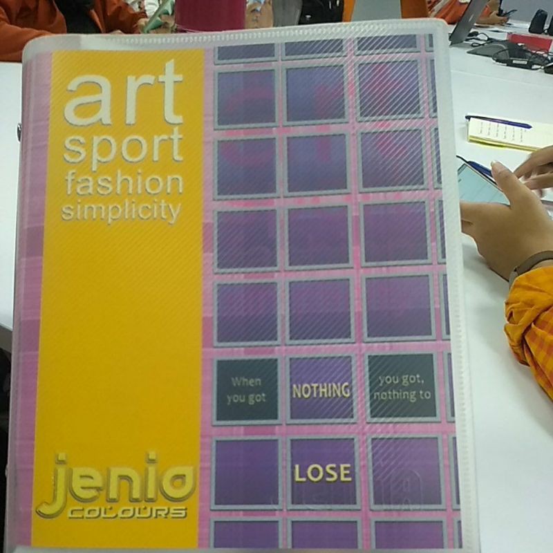 

Binder Jenio Colours art sport fashion