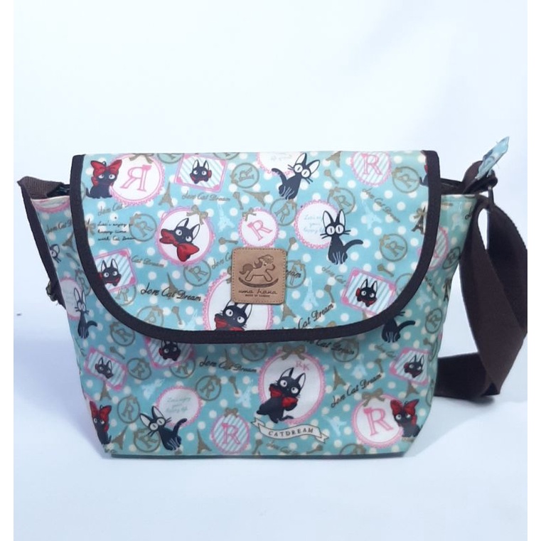 Tas Selempang Uma Hana