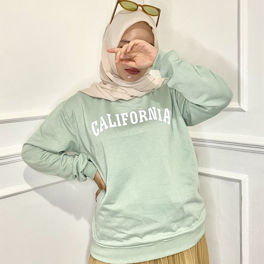 BASIC CALIFORNIA SWEATER  II SWEATER  CRAWNECK PRIA DAN WANITA II 11 WARNA