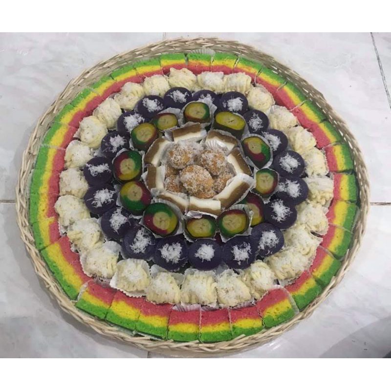 

Kue Tampah