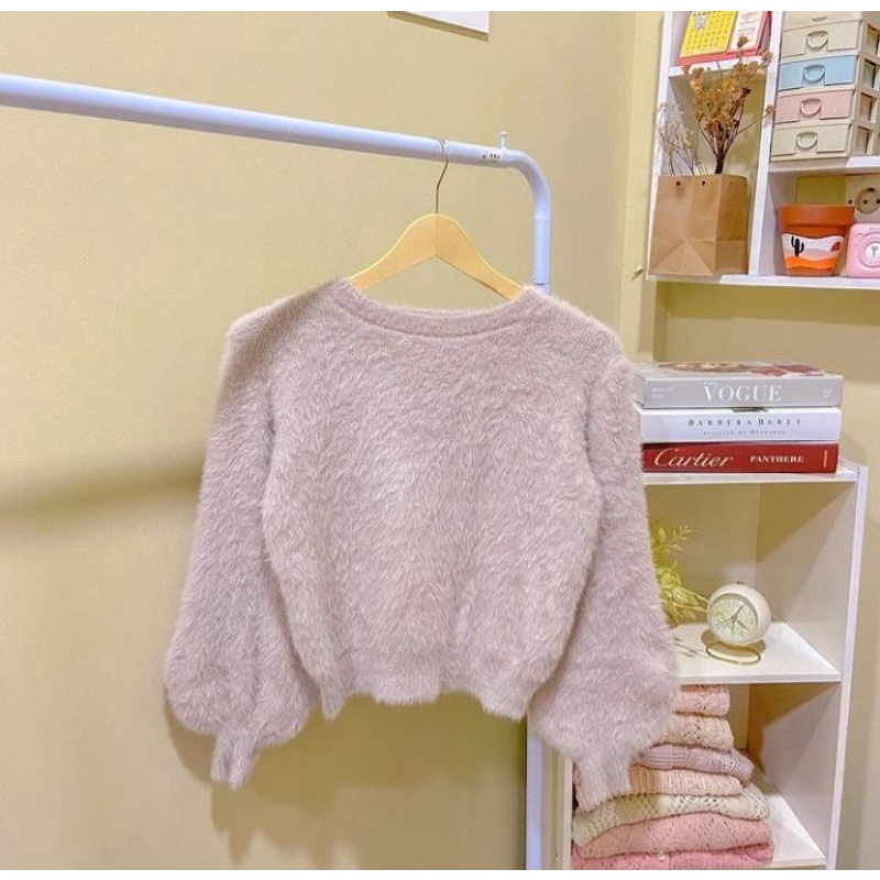sweater bulu lengan balon